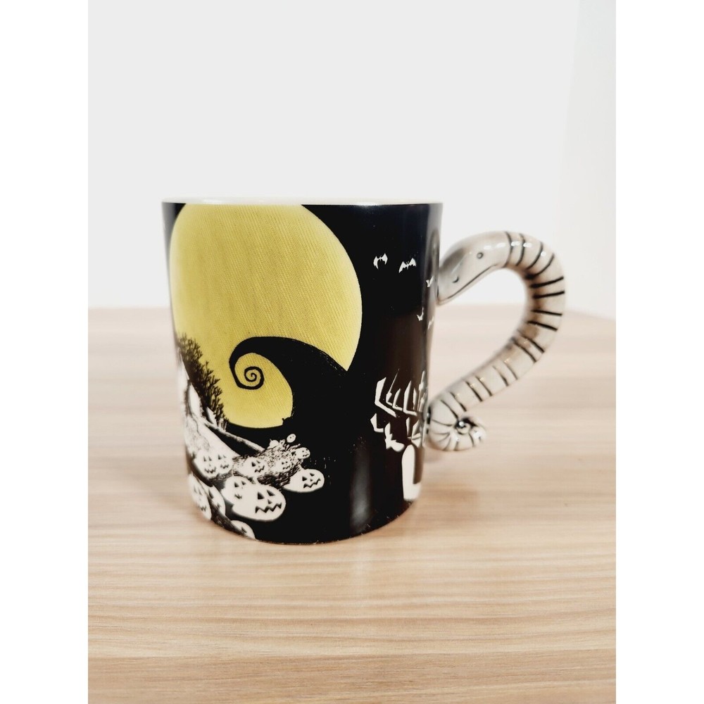 NEW NIGHTMARE BEFORE CHRISTMAS 25TH ANNIVERSARY COLLECTABLE 20oz‎ MUG - Picture 5 of 9